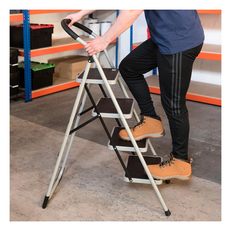 Folding Step Ladder - 4 Tread